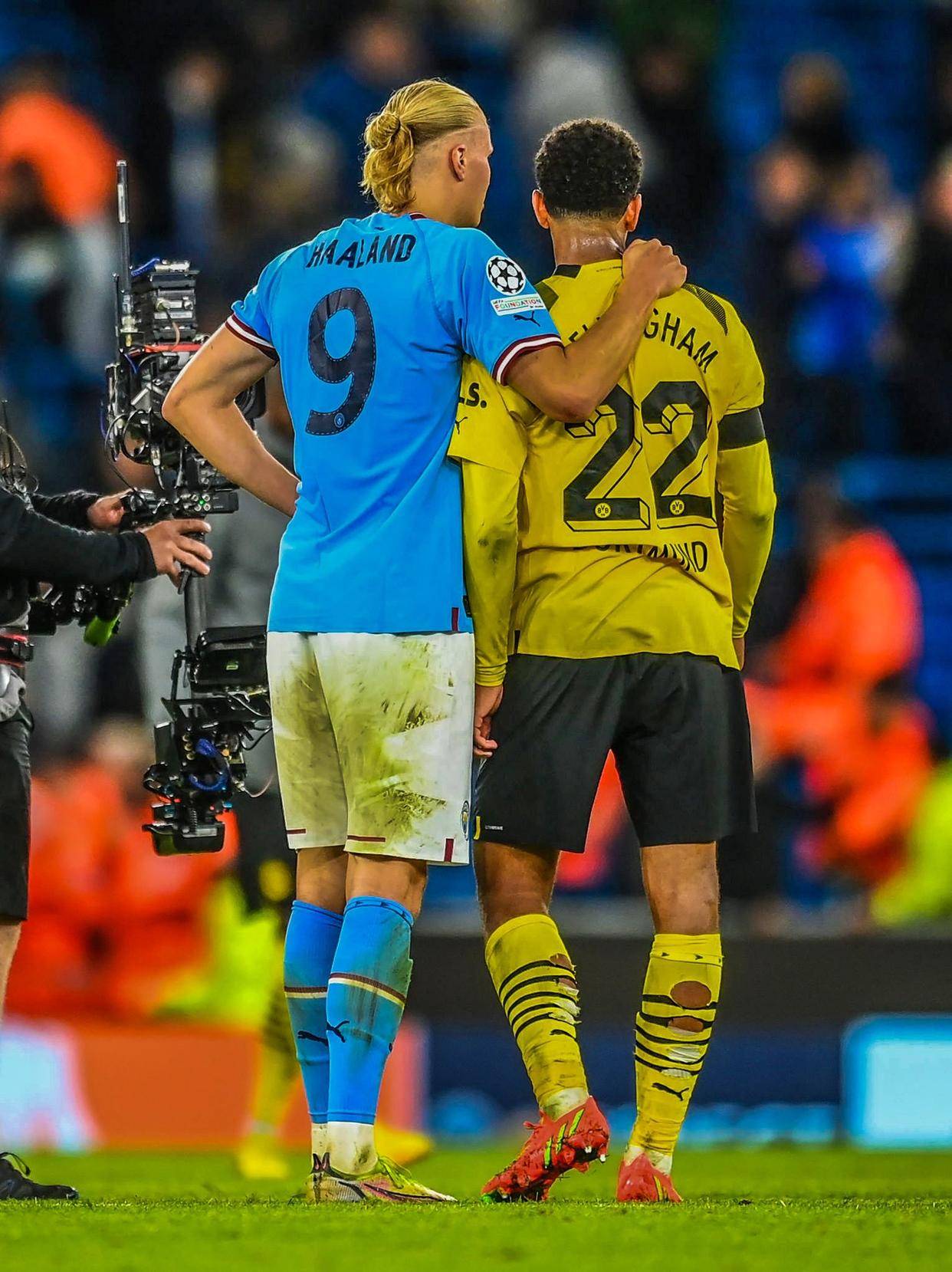 包含哈兰德赛事官方发布出色防守新规，利物浦争议不断！的词条